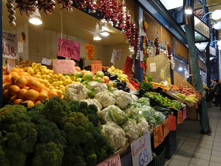 中央市場　野菜