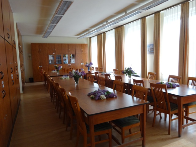 卒業式　職員室１