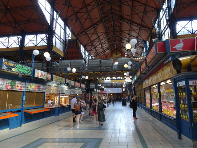 ブダペスト中央市場