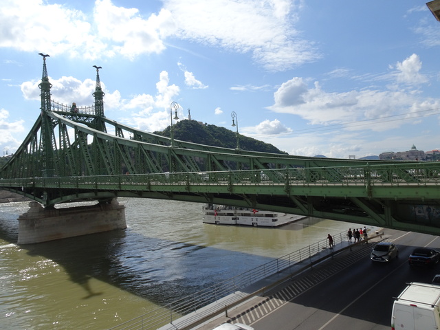 自由橋
